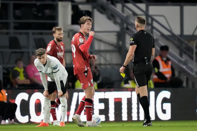 Referee James Bell speaks to Aune Heggebø of West Bromwich Albion before sending off Brayann Pereira of West Bromwich Albion during the Sky Bet Championship match Derby County vs West Bromwich Albion at Pride Park Stadium, Derby, United Kingdom on 09 September 2026

(Photo by Maynard Manyowa/News Images)