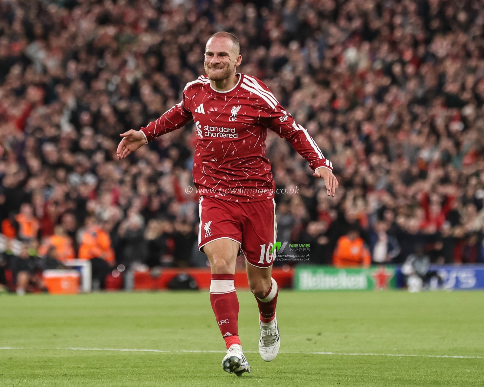 Alexis Mac Allister of Liverpool celebrates his goal to make it 2-1 during the UEFA Champions League Matchday 1 of 8 match Liverpool vs Atletico Madrid at Anfield, Liverpool, United Kingdom on 09 September 2026

(Photo by Alfie Cosgrove/News Images)
