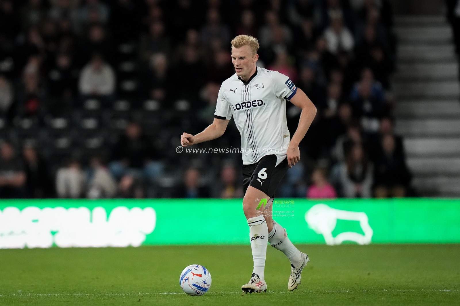 Sondre Langas of Derby County passes the ball  during the Sky Bet Championship match Derby County vs West Bromwich Albion at Pride Park Stadium, Derby, United Kingdom on 09 September 2026

(Photo by Maynard Manyowa/News Images)