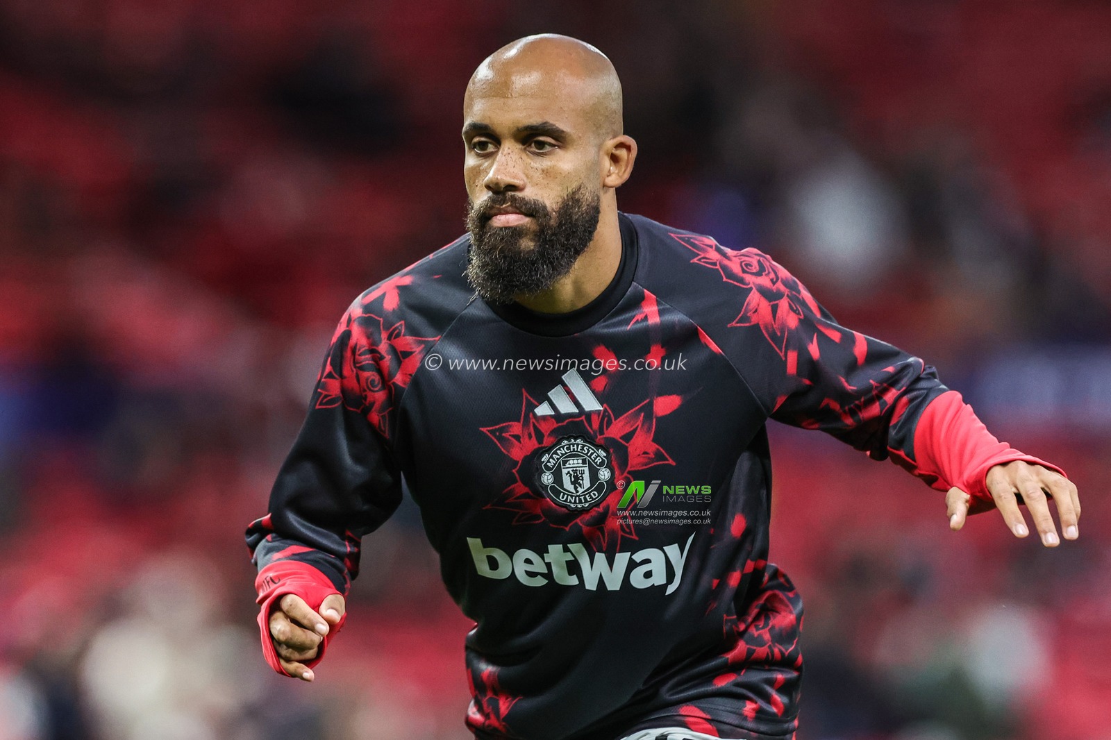 Bryan Mbeumo of Manchester United in the pregame warmup session during the UEFA Champions League Matchday 1 of 8 match Manchester United vs Sabah FK at Old Trafford, Manchester, United Kingdom on 10 September 2026

(Photo by Mark Cosgrove/News Images)