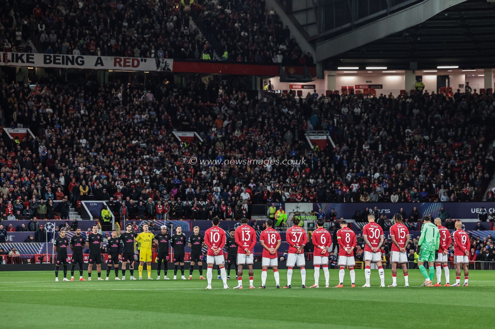 Both teams have a moment of silence for the victims of floods in Nepal during the UEFA Champions League Matchday 1 of 8 match Manchester United vs Sabah FK at Old Trafford, Manchester, United Kingdom on 10 September 2026

(Photo by Mark Cosgrove/News Images)