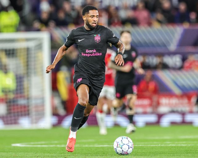 Kaheem Parris of Sabah FK breaks with the ball during the UEFA Champions League Matchday 1 of 8 match Manchester United vs Sabah FK at Old Trafford, Manchester, United Kingdom on 10 September 2026

(Photo by Mark Cosgrove/News Images)