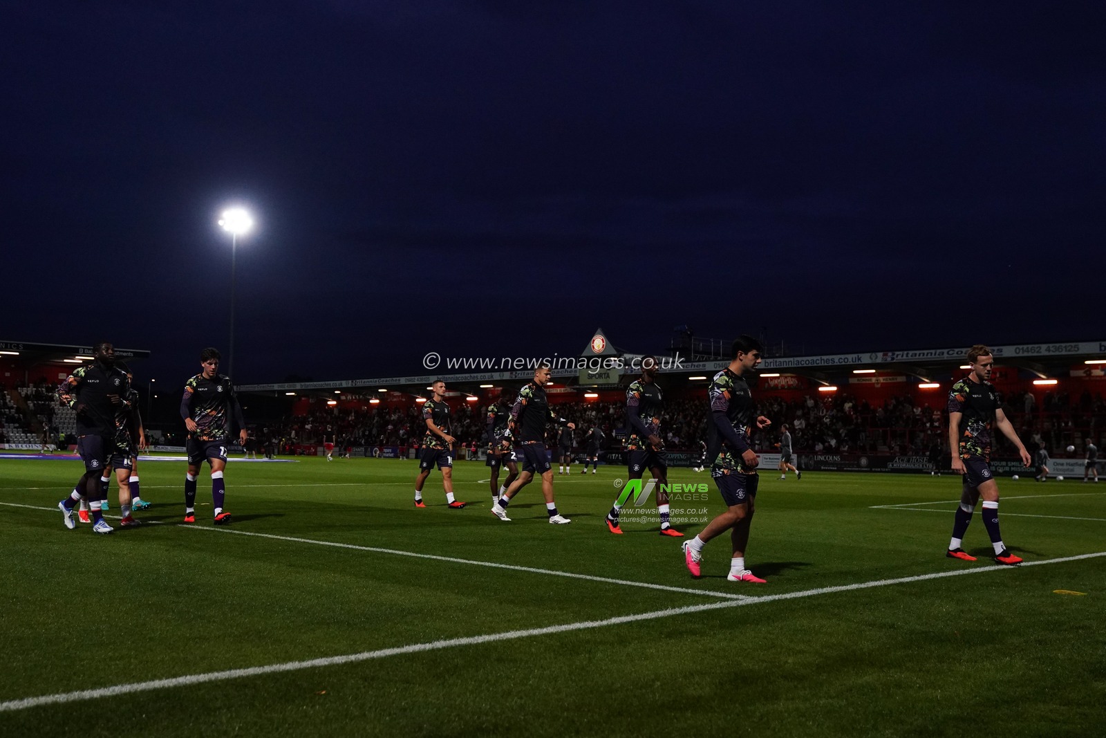 Luton town players ahead of kick off during the Sky Bet League One match Stevenage vs Luton Town at Lamex Stadium, Stevenage, United Kingdom on 10 September 2026

(Photo by Harvey Murphy/News Images)