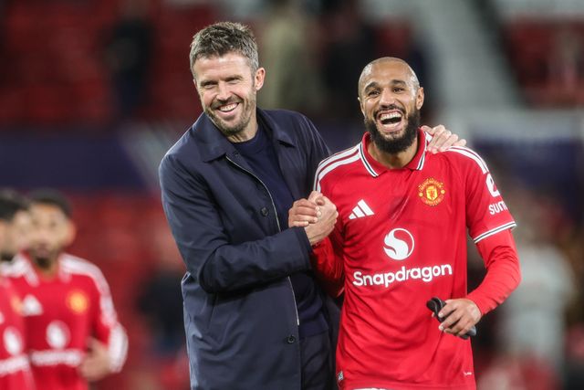 Michael Carrick manager of Manchester United and Noussair Mazraoui of Manchester United celebrate the win during the UEFA Champions League Matchday 1 of 8 match Manchester United vs Sabah FK at Old Trafford, Manchester, United Kingdom on 10 September 2026

(Photo by Mark Cosgrove/News Images)