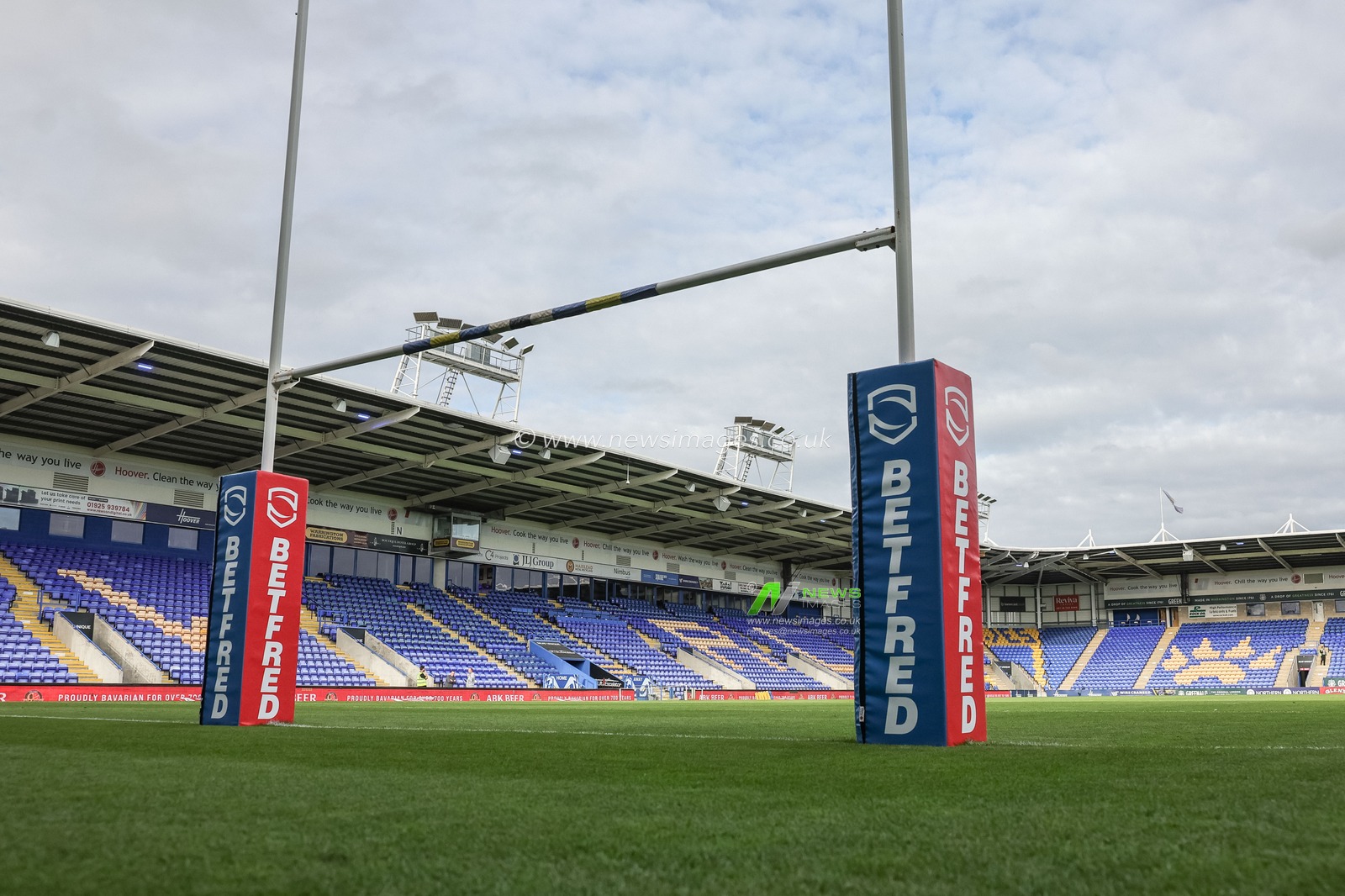 Betfred Super League round 27 Warrington Wolves v Toulouse Olympique