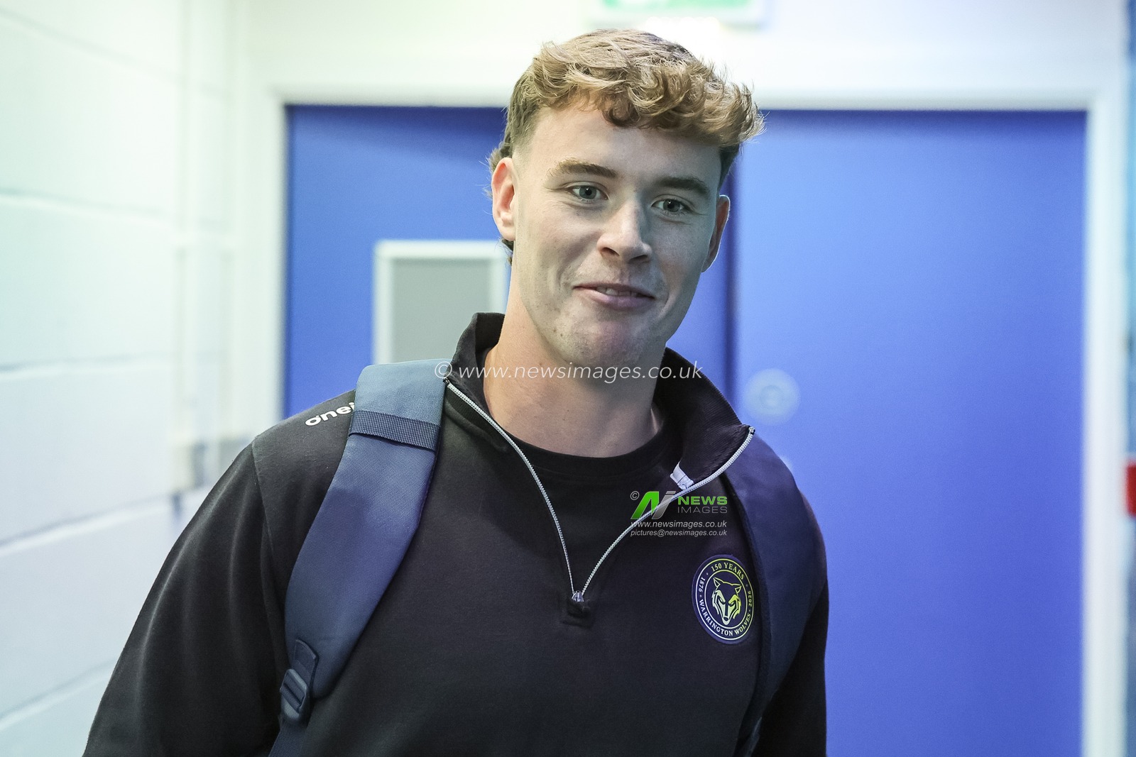 Ewan Smith of Warrington Wolves arrives during the Betfred Super League round 27 match Warrington Wolves vs Toulouse Olympique at The Halliwell Jones Stadium, Warrington, United Kingdom on 11 September 2026

(Photo by Mark Cosgrove/News Images)