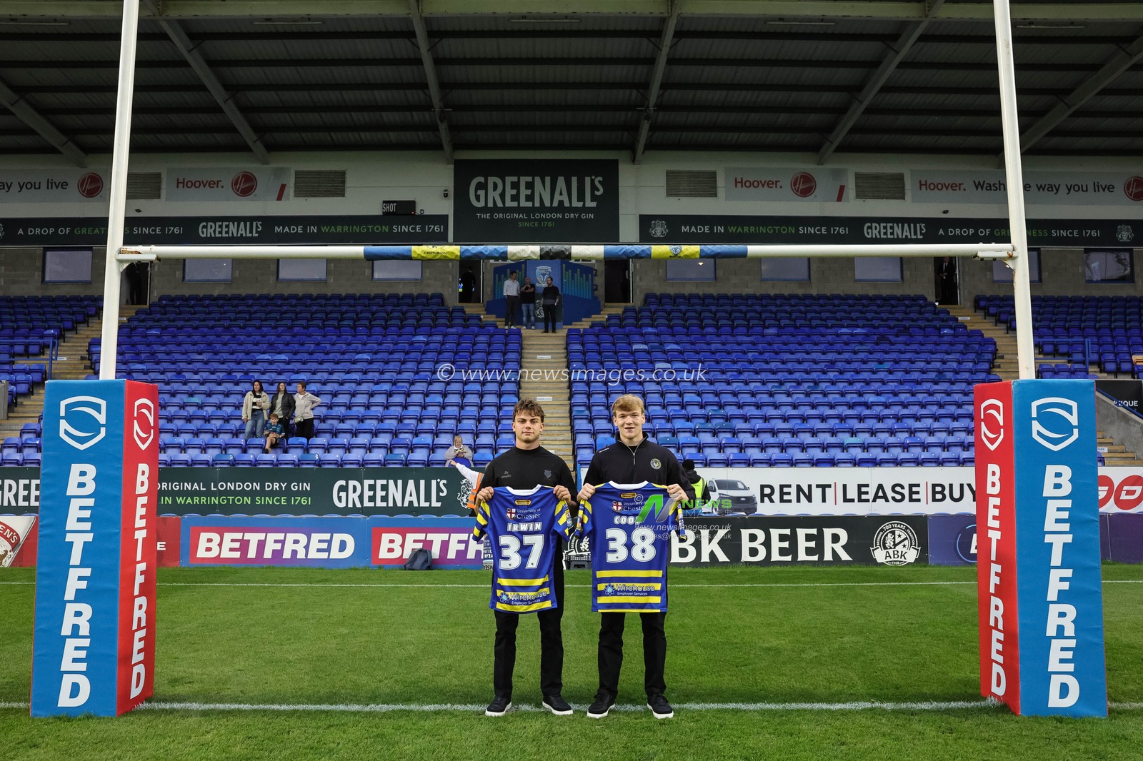 Betfred Super League round 27 Warrington Wolves v Toulouse Olympique