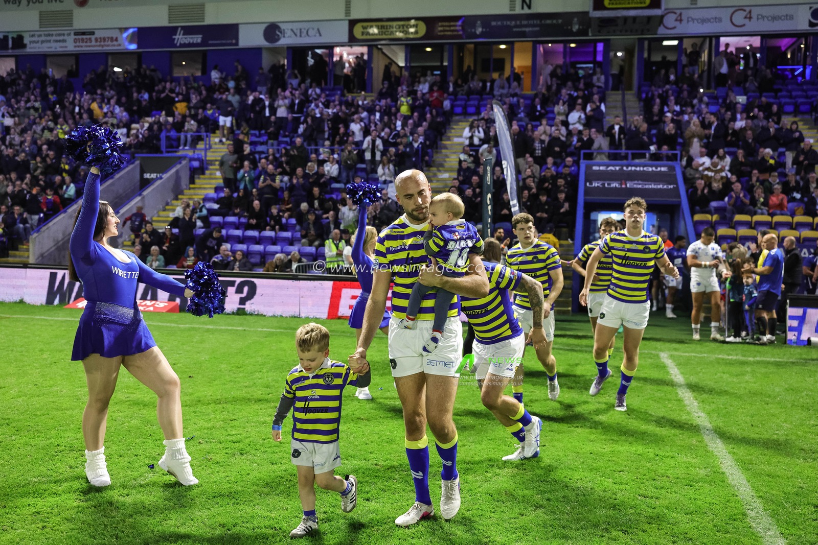 James Harrison of Warrington Wolves leads the Wolves out during the Betfred Super League round 27 match Warrington Wolves vs Toulouse Olympique at The Halliwell Jones Stadium, Warrington, United Kingdom on 11 September 2026

(Photo by Mark Cosgrove/News Images)