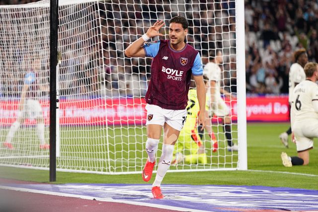 Konstantinos Mavropanos of West Ham United celebrates his goal during the Sky Bet Championship match West Ham United vs Wrexham at London Stadium, London, United Kingdom on 11 September 2026

(Photo by Harvey Murphy/News Images)