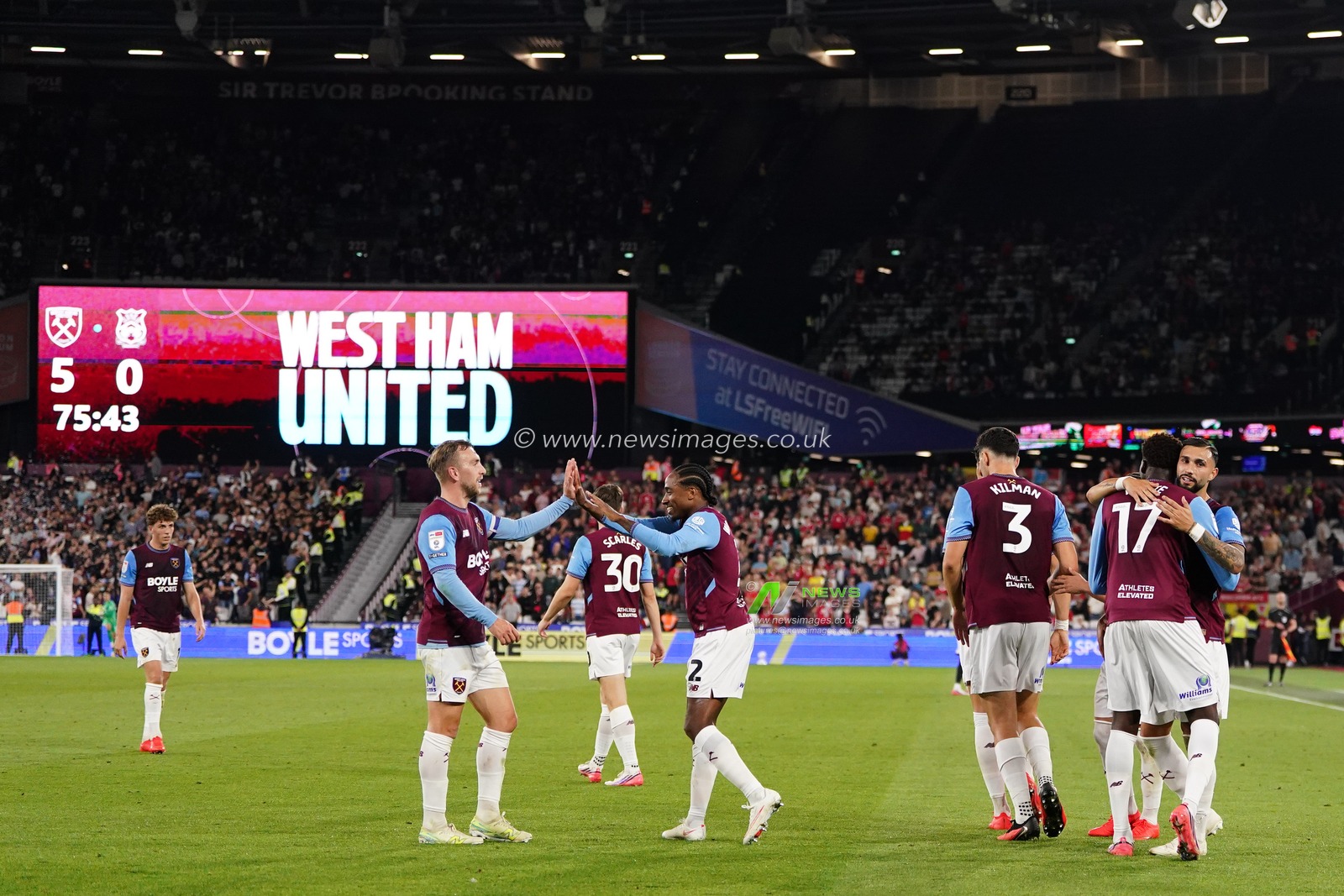 West Ham players celebrate 5-0 lead during the Sky Bet Championship match West Ham United vs Wrexham at London Stadium, London, United Kingdom on 11 September 2026

(Photo by Harvey Murphy/News Images)