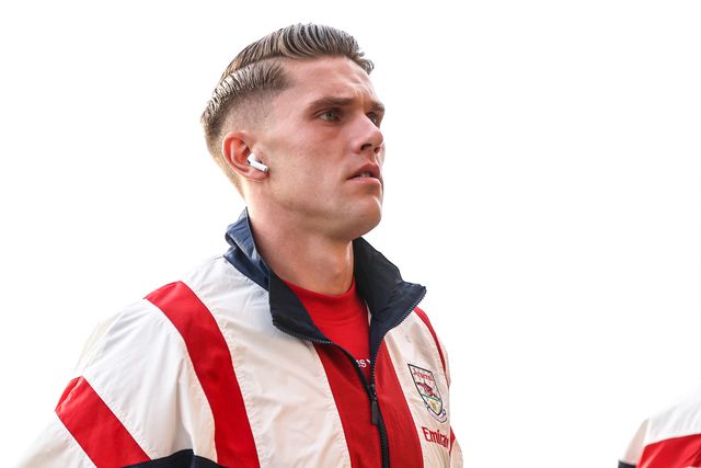 Viktor Gyokeres of Arsenal arrives during the Premier League match Sunderland vs Arsenal at Stadium Of Light, Sunderland, United Kingdom on 12 September 2026

(Photo by Alfie Cosgrove/News Images)