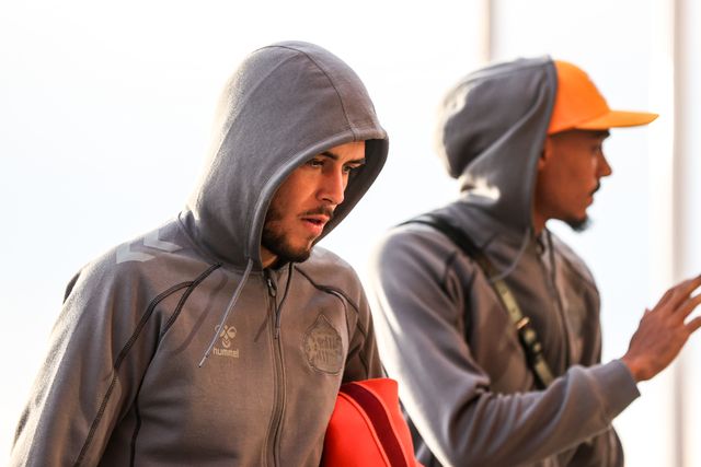 Enzo Le Fee of Sunderland arrives during the Premier League match Sunderland vs Arsenal at Stadium Of Light, Sunderland, United Kingdom on 12 September 2026

(Photo by Alfie Cosgrove/News Images)