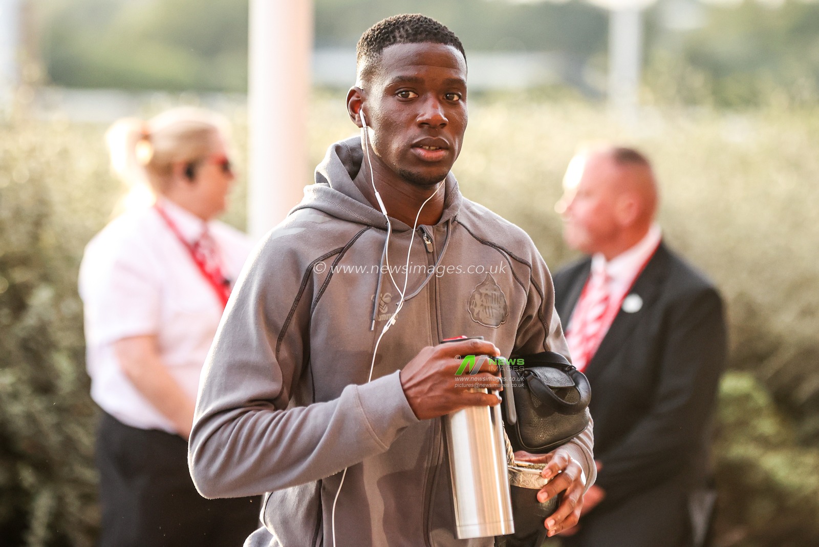 Nordi Mukiele of Sunderland arrives during the Premier League match Sunderland vs Arsenal at Stadium Of Light, Sunderland, United Kingdom on 12 September 2026

(Photo by Alfie Cosgrove/News Images)