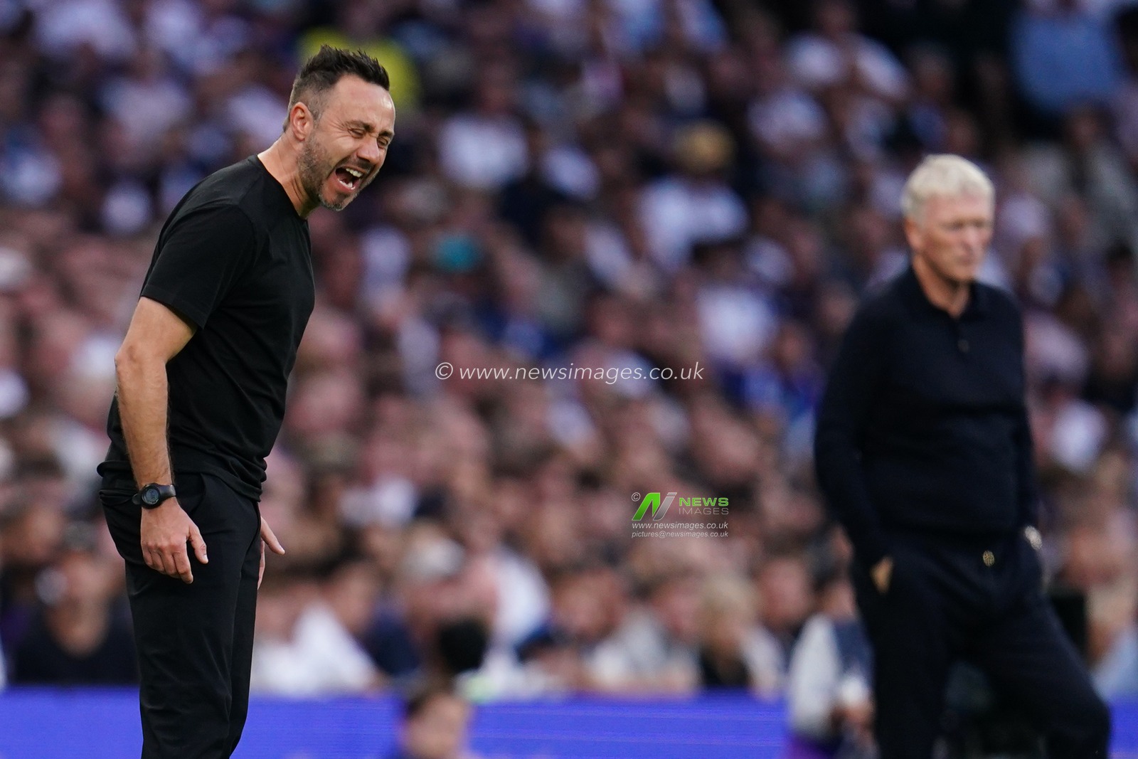 Roberto De Zerbi manager of Tottenham Hotspur during the Premier League match Tottenham Hotspur vs Everton at Tottenham Hotspur Stadium, London, United Kingdom on 12 September 2026

(Photo by Harvey Murphy/News Images)