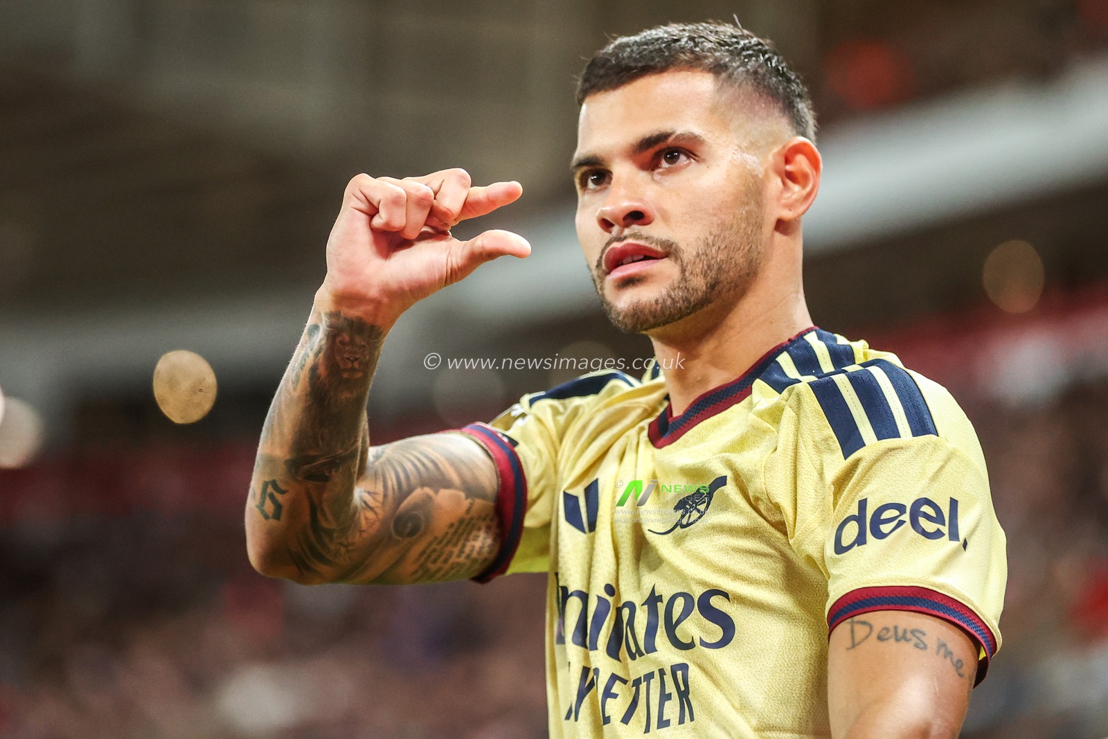 Bruno Guimaraes of Arsenal celebrates his goal to make it 0-1 during the Premier League match Sunderland vs Arsenal at Stadium Of Light, Sunderland, United Kingdom on 12 September 2026

(Photo by Alfie Cosgrove/News Images)