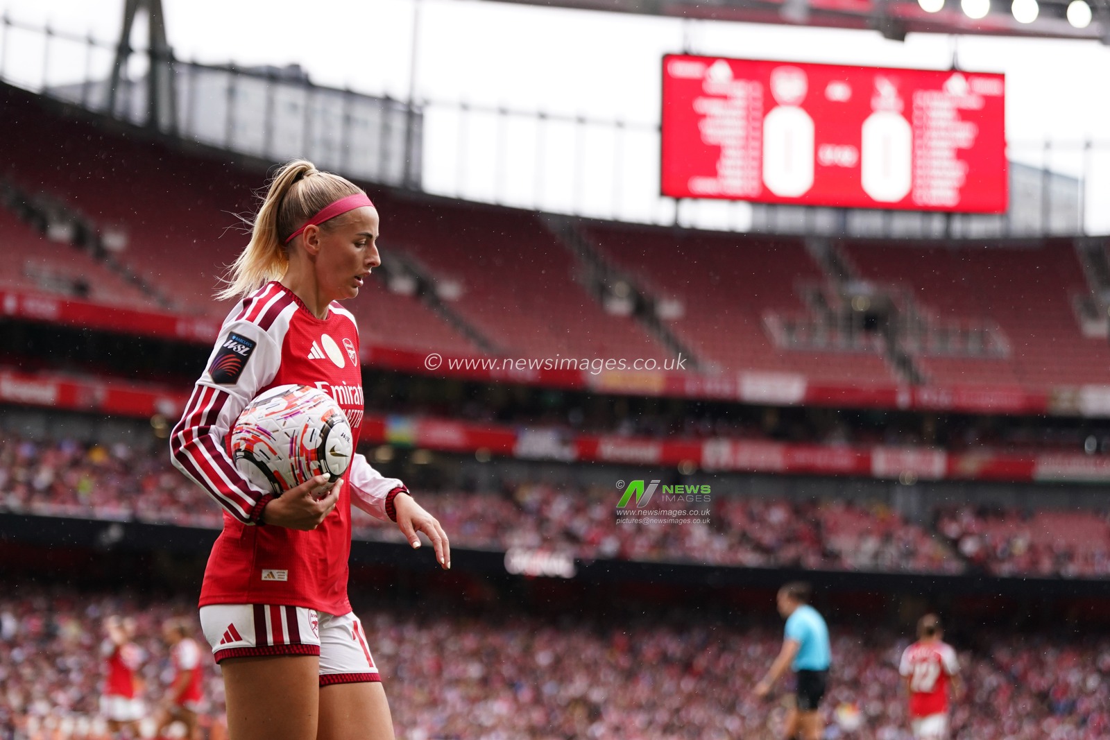 Chloe Kelly of Arsenal during the Women's Super League match Arsenal vs Crystal Palace at Emirates, London, United Kingdom on 13 September 2026

(Photo by Harvey Murphy/News Images)