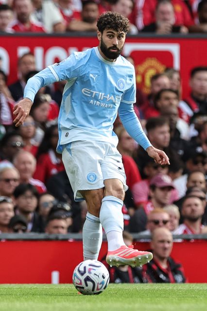 Josko Gvardiol of Manchester City passes the ball during the Premier League match Manchester United vs Manchester City at Old Trafford, Manchester, United Kingdom on 13 September 2026

(Photo by Mark Cosgrove/News Images)
