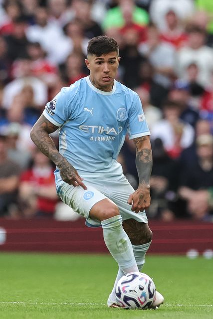 Enzo Fernandez of Manchester City breaks with the ball during the Premier League match Manchester United vs Manchester City at Old Trafford, Manchester, United Kingdom on 13 September 2026

(Photo by Mark Cosgrove/News Images)