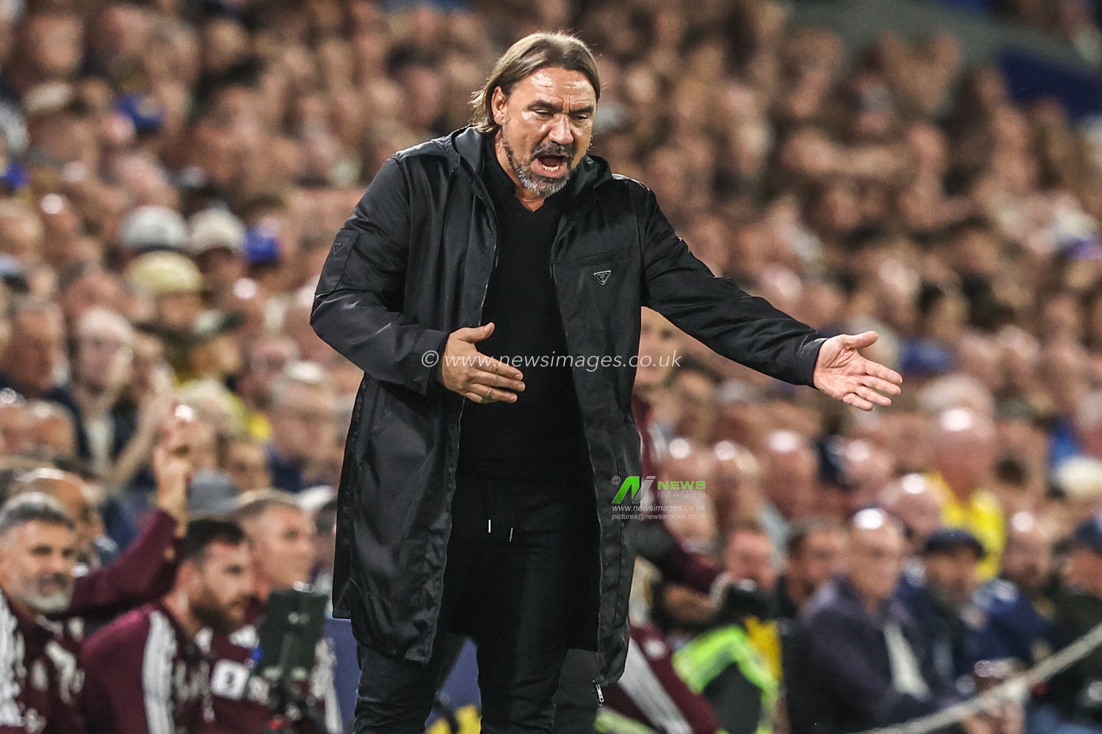 Daniel Farke manager of Leeds United reacts during the Premier League match Leeds United vs Newcastle Untied at Elland Road, Leeds, United Kingdom on 14 September 2026

(Photo by Alfie Cosgrove/News Images)