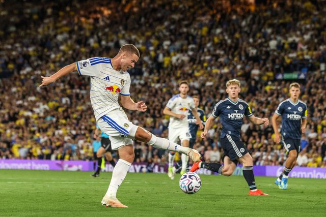 Nico Elvedi of Leeds United takes a shot on goal during the Premier League match Leeds United vs Newcastle Untied at Elland Road, Leeds, United Kingdom on 14 September 2026

(Photo by Alfie Cosgrove/News Images)