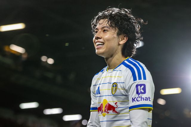 Ao Tanaka of Leeds United celebrates his goal to make it 1-0 during the Premier League match Leeds United vs Newcastle Untied at Elland Road, Leeds, United Kingdom on 14 September 2026

(Photo by Alfie Cosgrove/News Images)