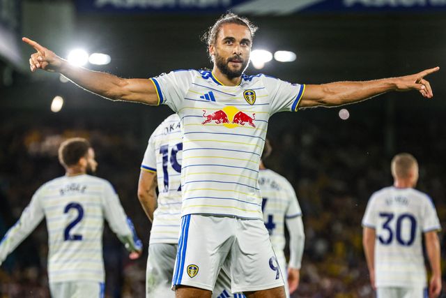 Dominic Calvert-Lewin of Leeds United celebrates his goal to make it 2-0 during the Premier League match Leeds United vs Newcastle Untied at Elland Road, Leeds, United Kingdom on 14 September 2026

(Photo by Alfie Cosgrove/News Images)