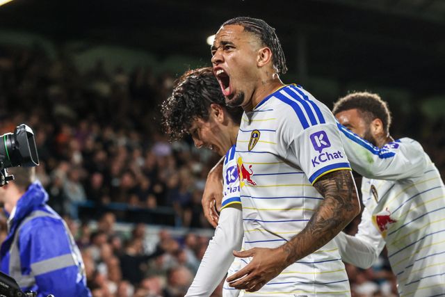 Ao Tanaka of Leeds United celebrates his goal to make it 1-0 during the Premier League match Leeds United vs Newcastle Untied at Elland Road, Leeds, United Kingdom on 14 September 2026

(Photo by Alfie Cosgrove/News Images)