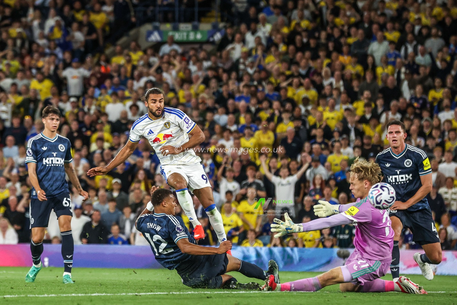 Dominic Calvert-Lewin of Leeds United scores to make it 3-0 during the Premier League match Leeds United vs Newcastle Untied at Elland Road, Leeds, United Kingdom on 14 September 2026

(Photo by Alfie Cosgrove/News Images)