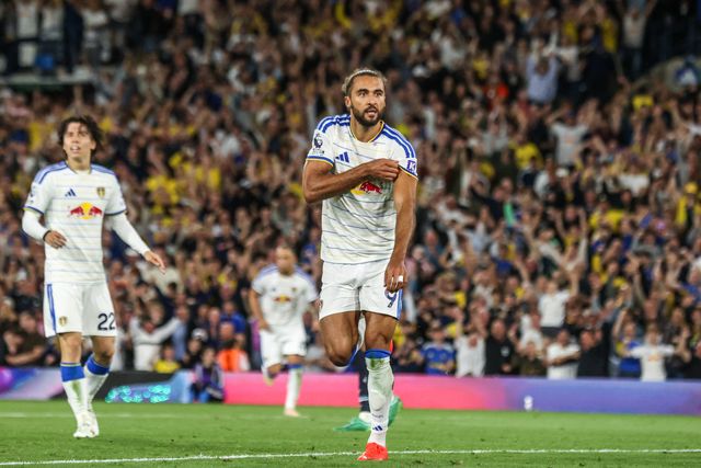 Dominic Calvert-Lewin of Leeds United celebrates his goal to make it 3-0 during the Premier League match Leeds United vs Newcastle Untied at Elland Road, Leeds, United Kingdom on 14 September 2026

(Photo by Alfie Cosgrove/News Images)