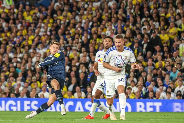 Harvey Barnes of Newcastle United takes a shot on goal saved by Leeds United goalkeeper James Trafford during the Premier League match Leeds United vs Newcastle Untied at Elland Road, Leeds, United Kingdom on 14 September 2026

(Photo by Alfie Cosgrove/News Images)