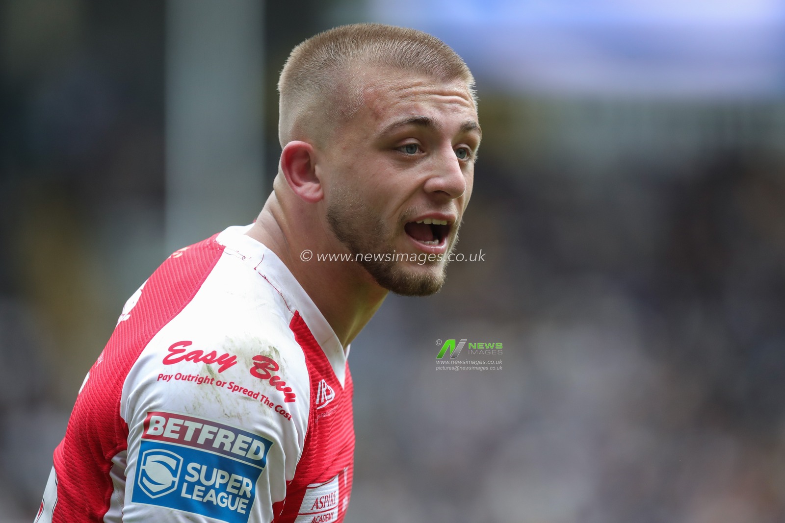 Mikey Lewis #20 of Hull KR reacts during the Betfred Super League Round 8 match Hull FC vs Hull KR at MKM Stadium, Hull, United Kingdom, 7th April 2023

(Photo by James Heaton/News Images)