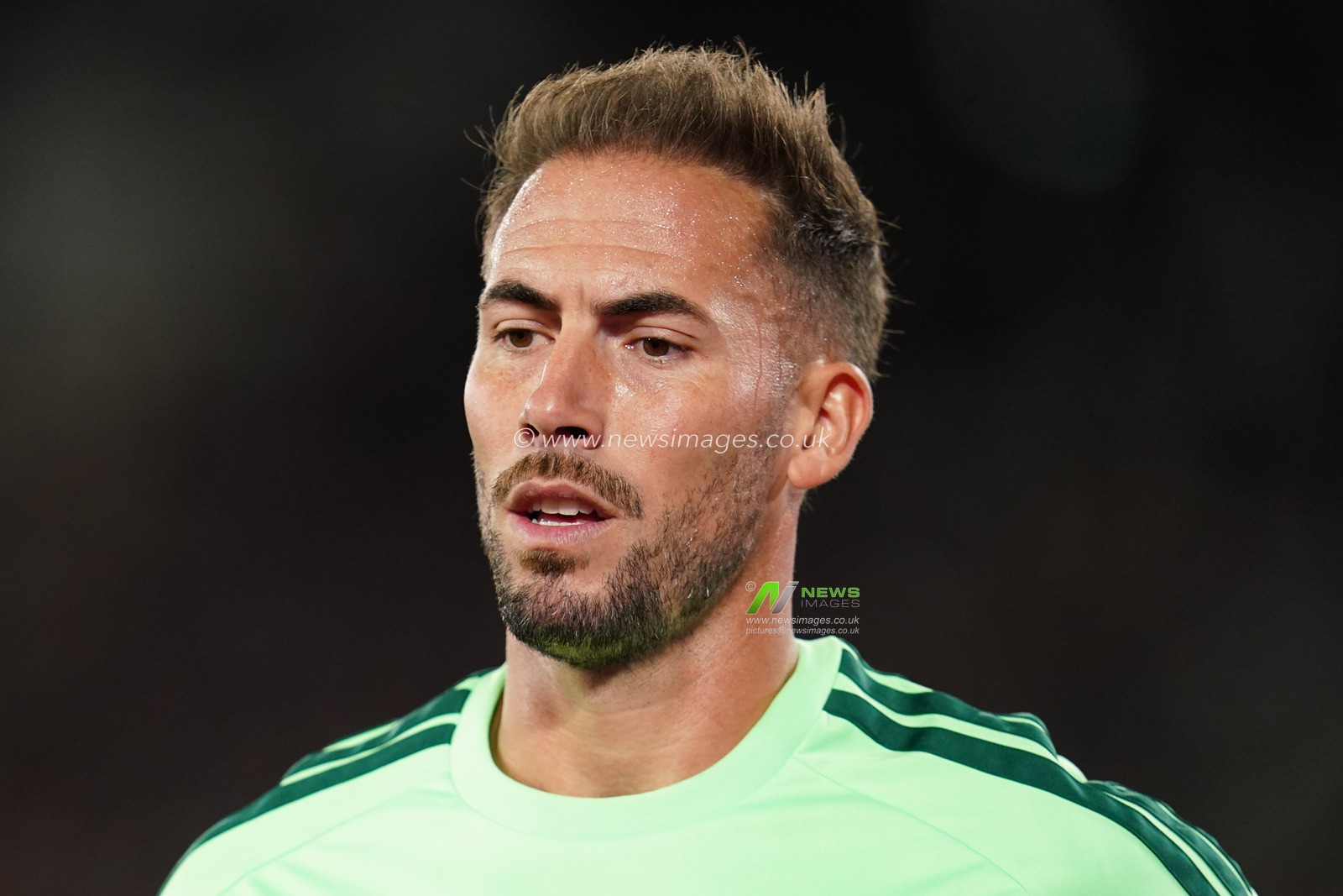 Fulham goalkeeper Benjamin Lecomte during the Carabao Cup round 3 match West Ham United vs Fulham at London Stadium, London, United Kingdom on 15 September 2026

(Photo by Harvey Murphy/News Images)