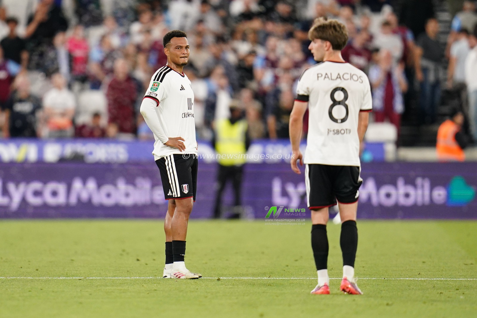 Rodrigo Muniz of Fulham looks on after West Ham goal during the Carabao Cup round 3 match West Ham United vs Fulham at London Stadium, London, United Kingdom on 15 September 2026

(Photo by Harvey Murphy/News Images)