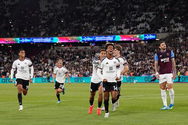 Oscar Bobb of Fulham celebrates his goal during the Carabao Cup round 3 match West Ham United vs Fulham at London Stadium, London, United Kingdom on 15 September 2026

(Photo by Harvey Murphy/News Images)