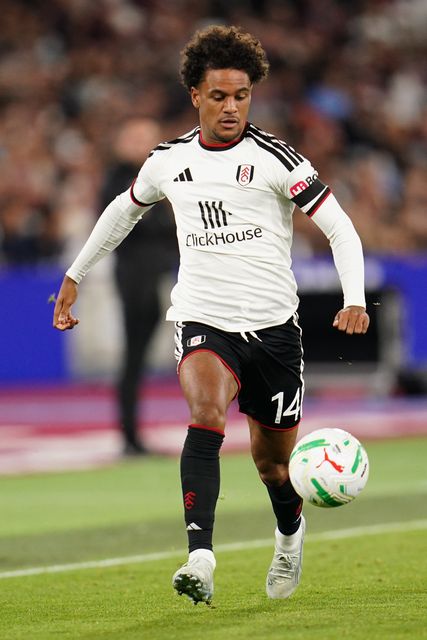 Oscar Bobb of Fulham with the ball during the Carabao Cup round 3 match West Ham United vs Fulham at London Stadium, London, United Kingdom on 15 September 2026

(Photo by Harvey Murphy/News Images)
