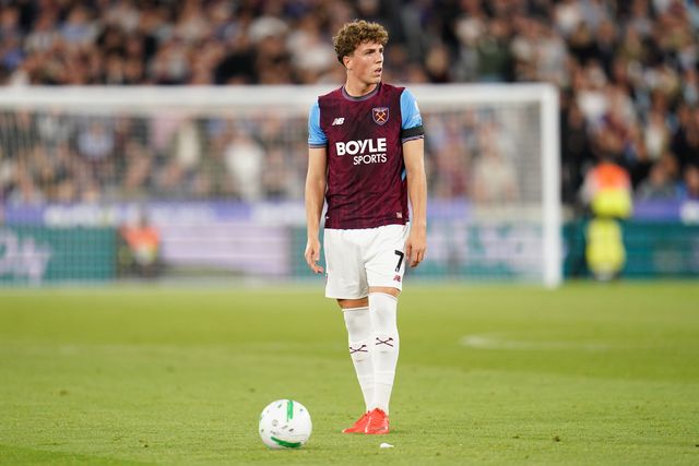 Arne Engels of West Ham United prepares to take free kick during the Carabao Cup round 3 match West Ham United vs Fulham at London Stadium, London, United Kingdom on 15 September 2026

(Photo by Harvey Murphy/News Images)