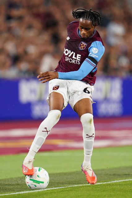 Joshua Ajala of West Ham United with the ball during the Carabao Cup round 3 match West Ham United vs Fulham at London Stadium, London, United Kingdom on 15 September 2026

(Photo by Harvey Murphy/News Images)