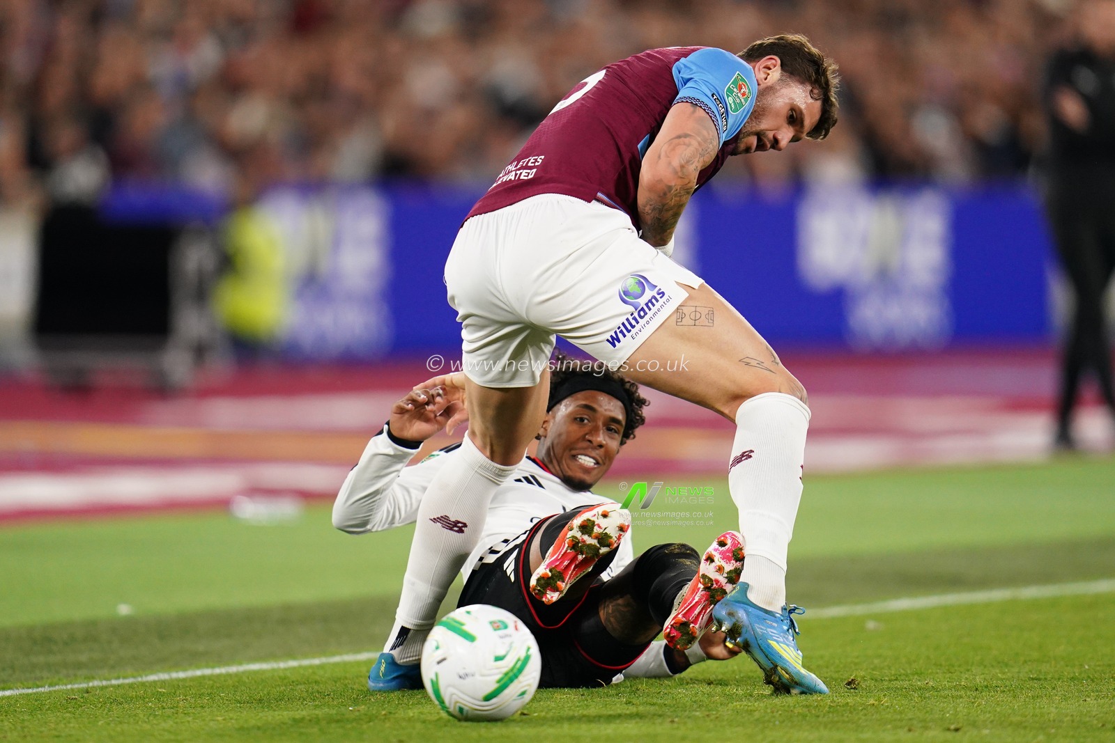 Carabao Cup round 3 West Ham United v Fulham