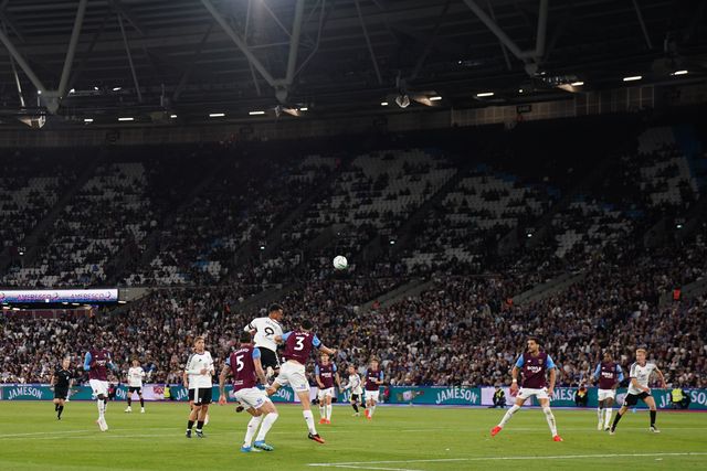 Wide view of Rodrigo Muniz of Fulham header on goal during the Carabao Cup round 3 match West Ham United vs Fulham at London Stadium, London, United Kingdom on 15 September 2026

(Photo by Harvey Murphy/News Images)