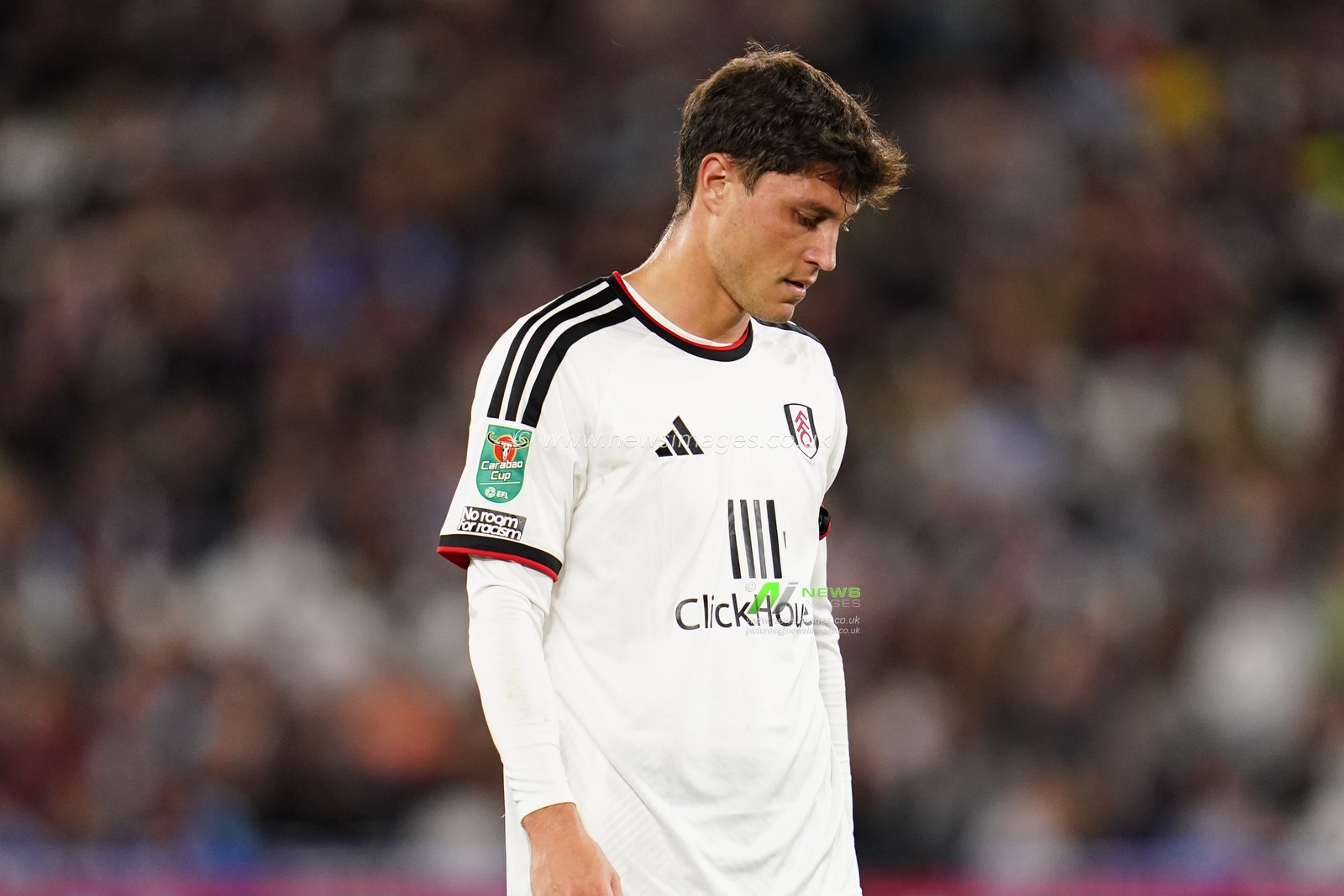 Jorge Cuenca of Fulham during the Carabao Cup round 3 match West Ham United vs Fulham at London Stadium, London, United Kingdom on 15 September 2026

(Photo by Harvey Murphy/News Images)