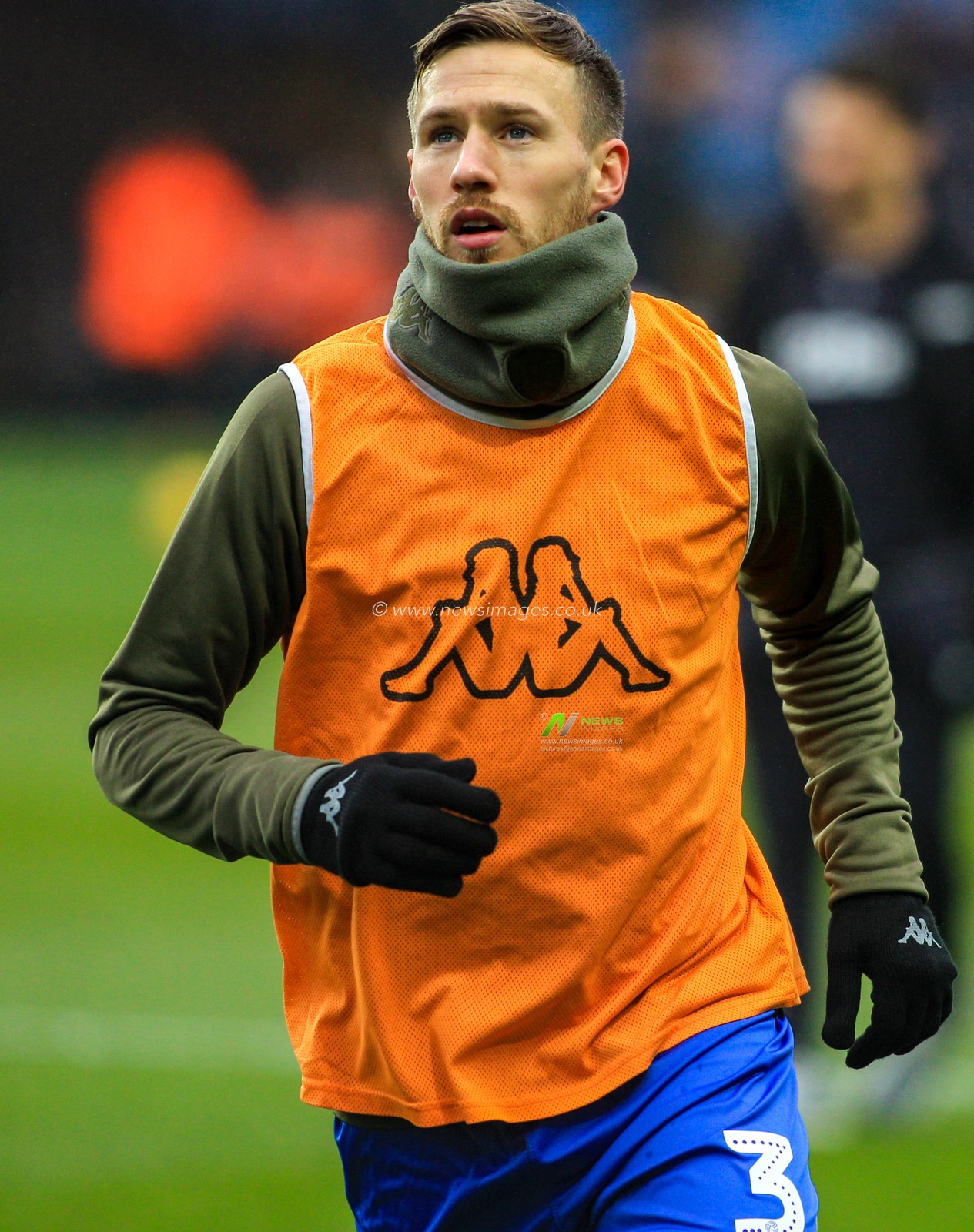 23rd December 2018, Villa Park, Birmingham, England ; Sky Bet Championship, Aston Villa vs Leeds United : 
Barry Douglas (03) of Leeds Utd  in warm up
Credit: Craig Milner/News Images

English Football League images are subject to DataCo Licence