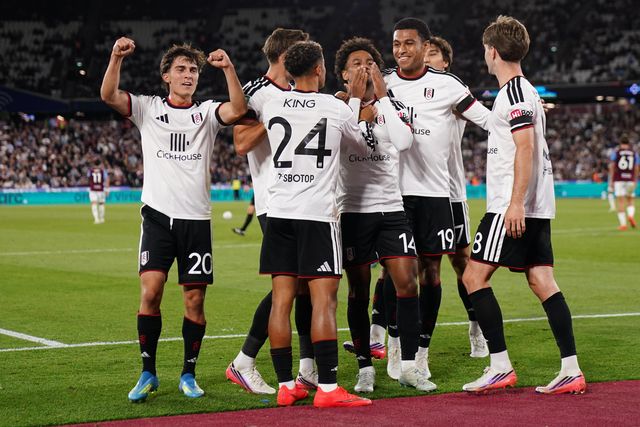 Fulham players celebrate Oscar Bobb of Fulham goal during the Carabao Cup round 3 match West Ham United vs Fulham at London Stadium, London, United Kingdom on 15 September 2026

(Photo by Harvey Murphy/News Images)