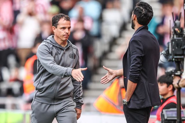 Regis Le Bris manager of Sunderland shakes hands with Alvaro Arbeloa manager of Fulham after the game during the Premier League match Sunderland vs Fulham at Stadium Of Light, Sunderland, United Kingdom on 30 August 2026

(Photo by Alfie Cosgrove/News Images)
