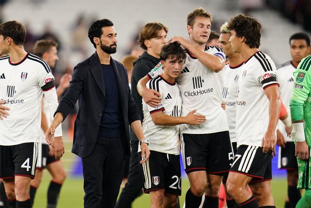 Fulham players celebrate 2-3 win at full time during the Carabao Cup round 3 match West Ham United vs Fulham at London Stadium, London, United Kingdom on 15 September 2026

(Photo by Harvey Murphy/News Images)