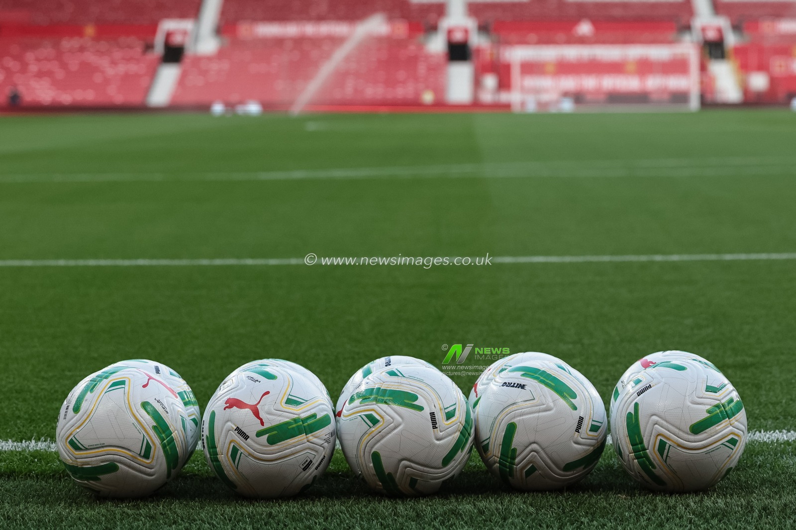 Carabao Cup match balls during the Carabao Cup round 3 match Manchester United vs Brighton & Hove Albion at Old Trafford, Manchester, United Kingdom on 16 September 2026

(Photo by Mark Cosgrove/News Images)