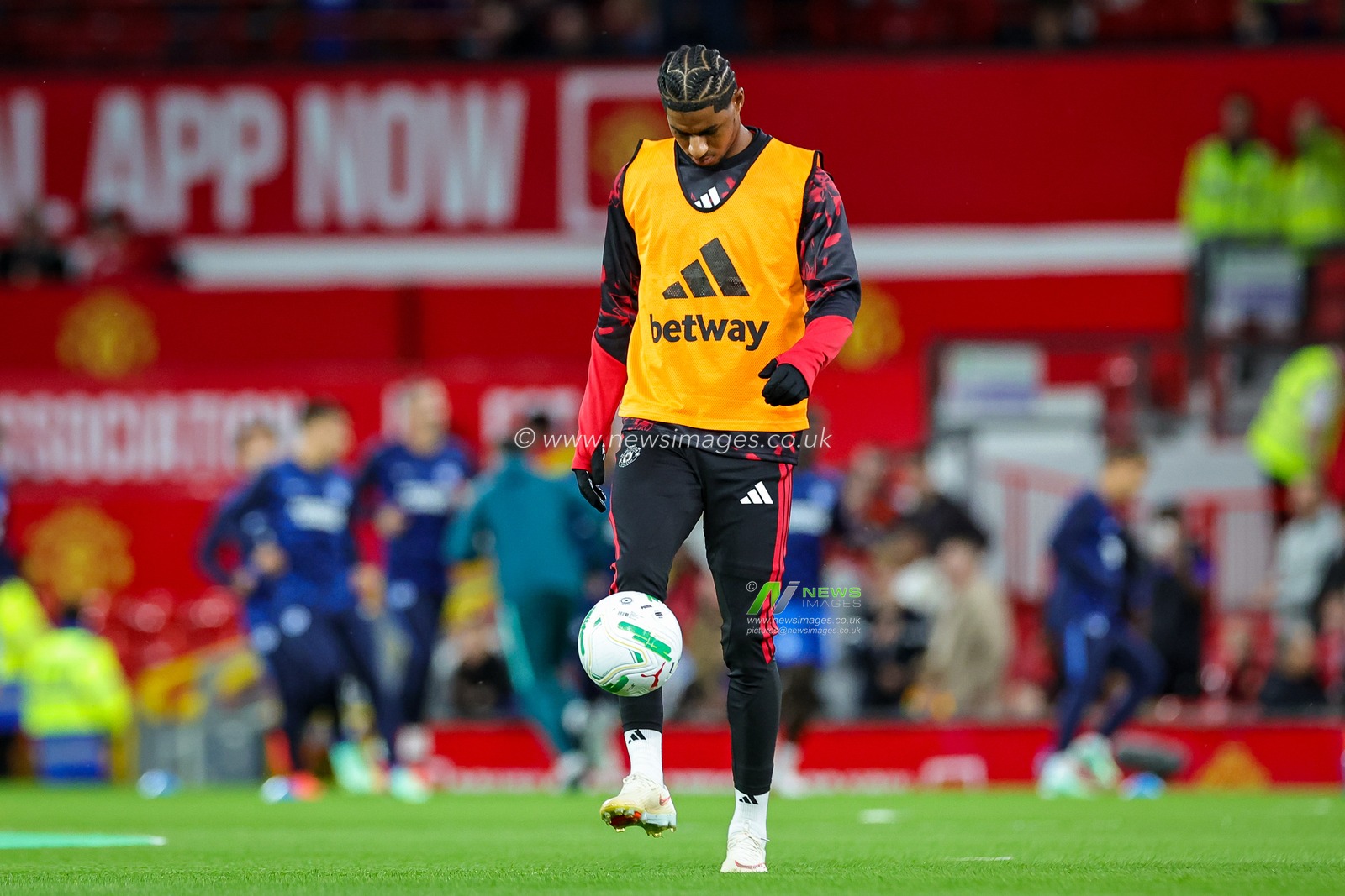 Marcus Rashford of Manchester United in the pregame warmup session  during the Carabao Cup round 3 match Manchester United vs Brighton & Hove Albion at Old Trafford, Manchester, United Kingdom on 16 September 2026

(Photo by Mark Cosgrove/News Images)