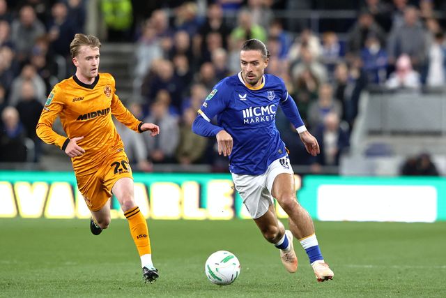 Jack Grealish of Everton breaks with the ball during the Carabao Cup round 3 match Everton vs Wolverhampton Wanderers at Hill Dickinson Stadium, Liverpool, United Kingdom on 16 September 2026

(Photo by Alfie Cosgrove/News Images)