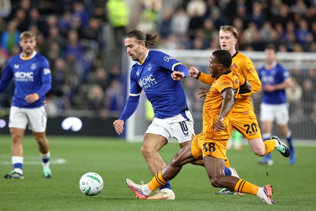 Jack Grealish of Everton is fouled by Jackson Tchatchoua of Wolverhampton Wanderers during the Carabao Cup round 3 match Everton vs Wolverhampton Wanderers at Hill Dickinson Stadium, Liverpool, United Kingdom on 16 September 2026

(Photo by Alfie Cosgrove/News Images)