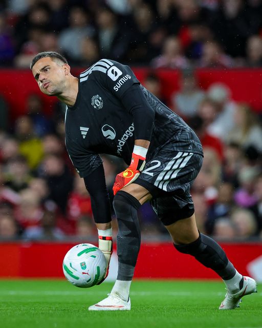 Manchester United goalkeeper Karl Darlow in action during the Carabao Cup round 3 match Manchester United vs Brighton & Hove Albion at Old Trafford, Manchester, United Kingdom on 16 September 2026

(Photo by Mark Cosgrove/News Images)