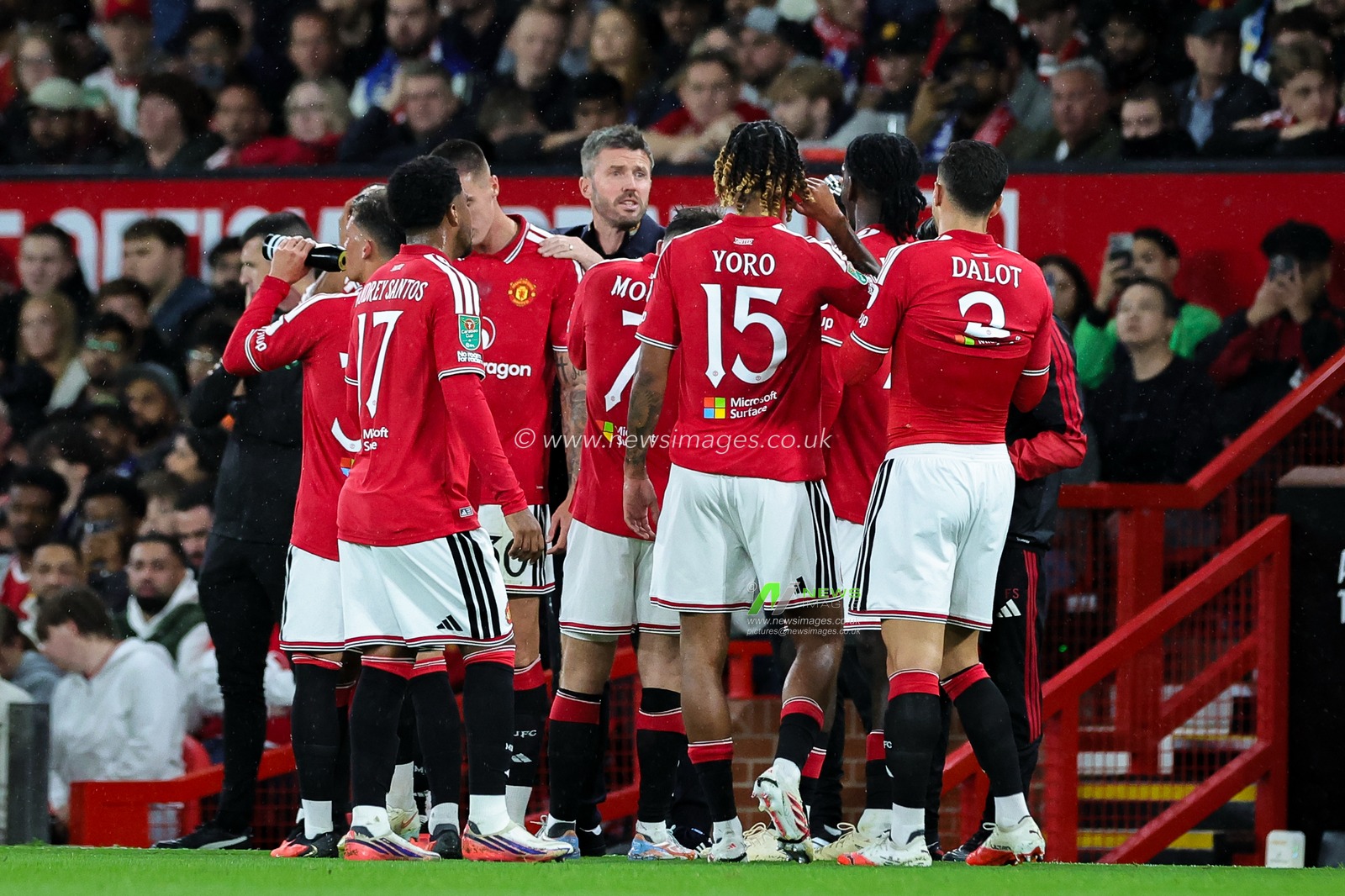 Michael Carrick manager of Manchester United gives his team instructions during the Carabao Cup round 3 match Manchester United vs Brighton & Hove Albion at Old Trafford, Manchester, United Kingdom on 16 September 2026

(Photo by Mark Cosgrove/News Images)